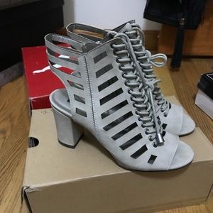 Michael Antonio laced up heels .